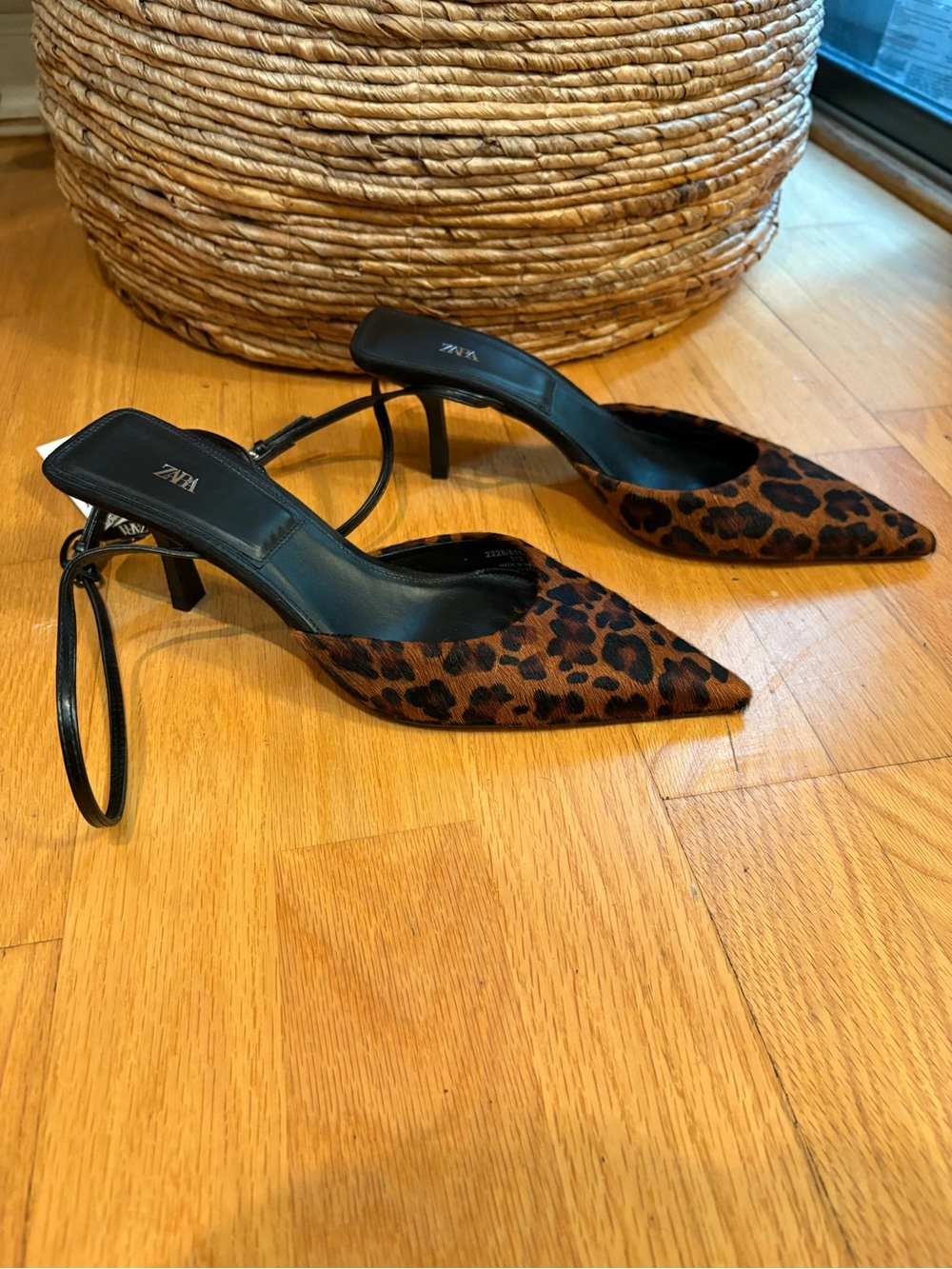 NWT Zara Leopard-Print Pointed Slingback Heels - Brown/Black - Size 40/US 9 - Picture 2 of 12